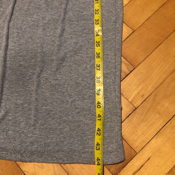 Gray Ribbed Fitted Dress - Picture 4 of 4